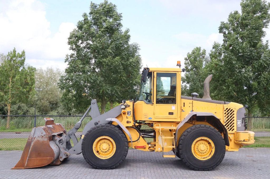 Volvo L70E | BUCKET | QUICK COUPLER | EXTRA FUNCT | AIRCO