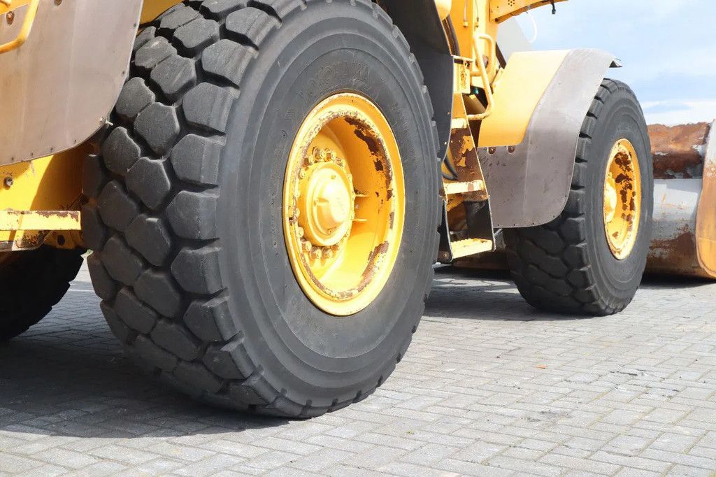 Volvo L70E | BUCKET | QUICK COUPLER | EXTRA FUNCT | AIRCO