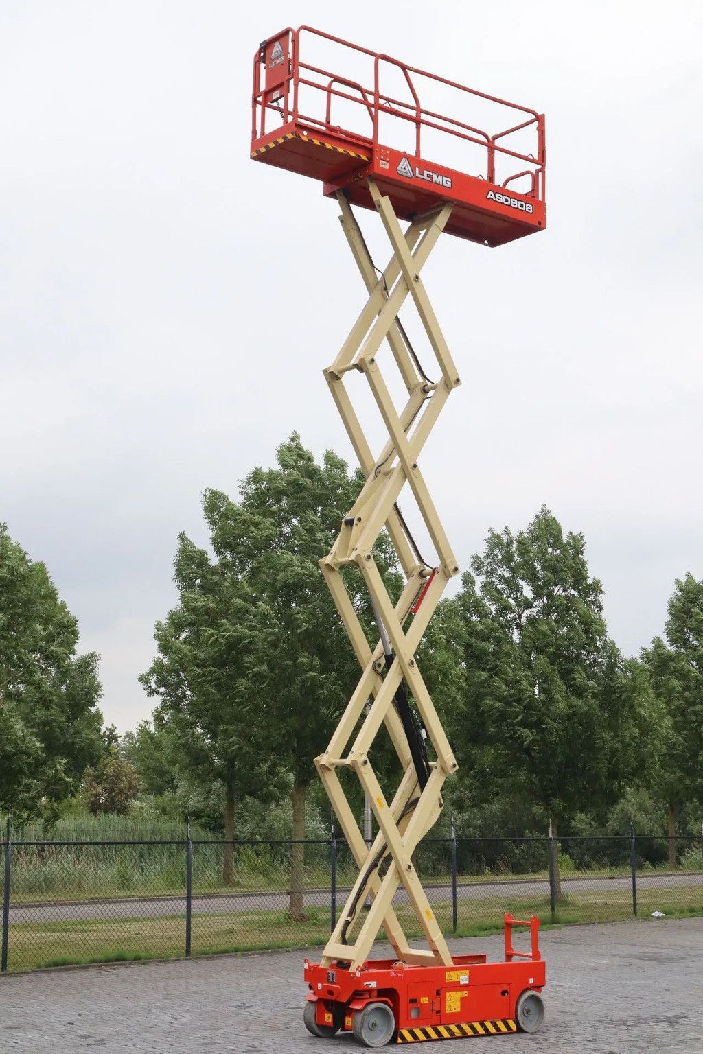 LGMG AS0808 | 10 METER | 230 KG | GS-2646 | 2646ES