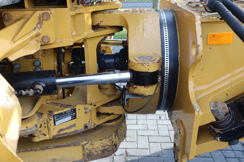 Caterpillar 730 04A | TAILGATE | LOW HOURS