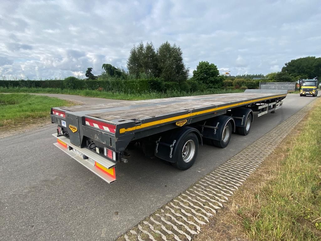 Broshuis trailer 3 -time extendable Windmill transporter