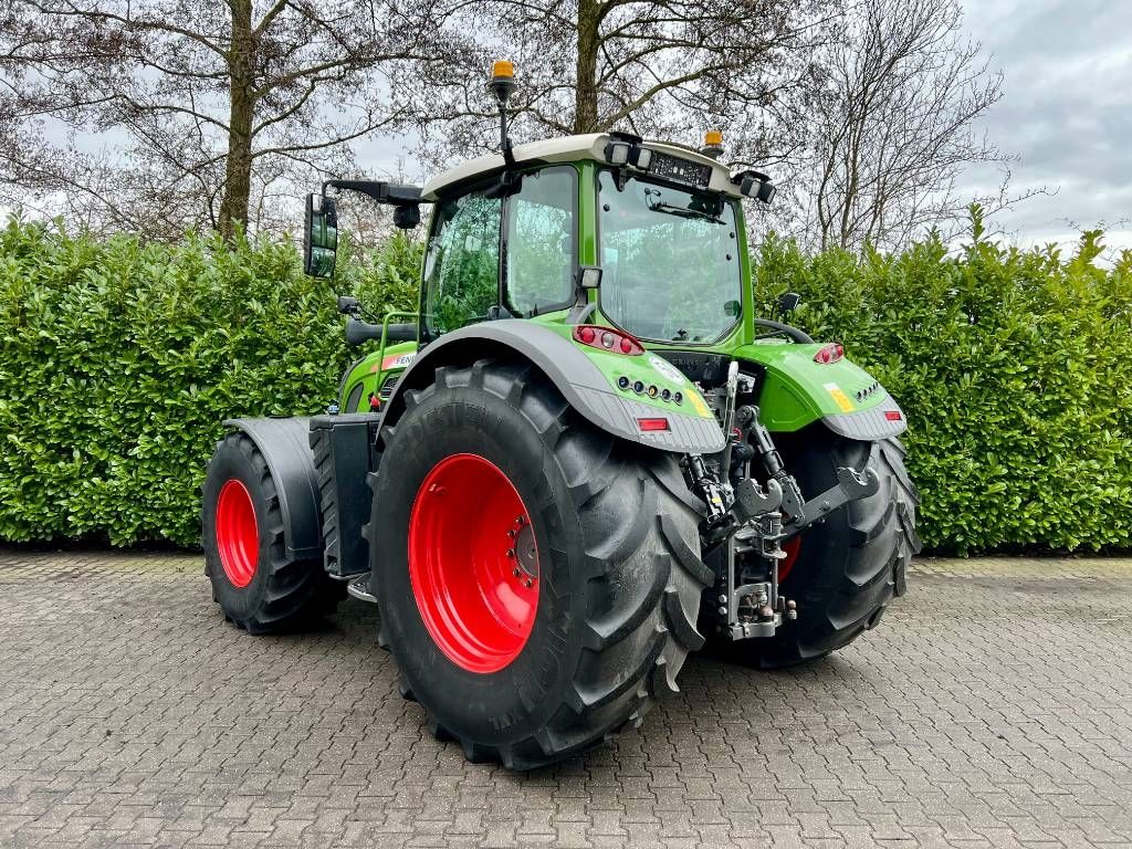Fendt 724 S4 Profi