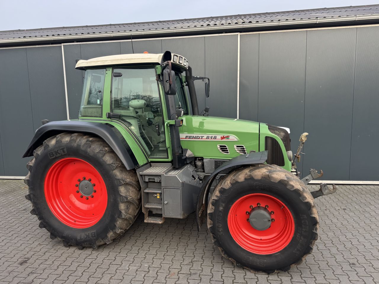 Fendt 818 Vario TMS com.2