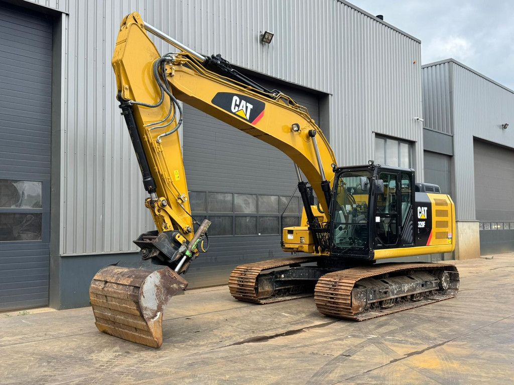 Caterpillar 320FL incl. 3 x Bucket