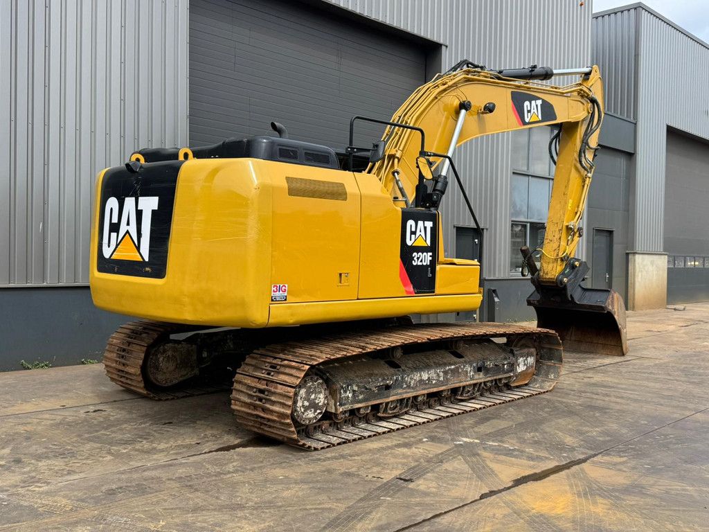 Caterpillar 320FL incl. 3 x Bucket