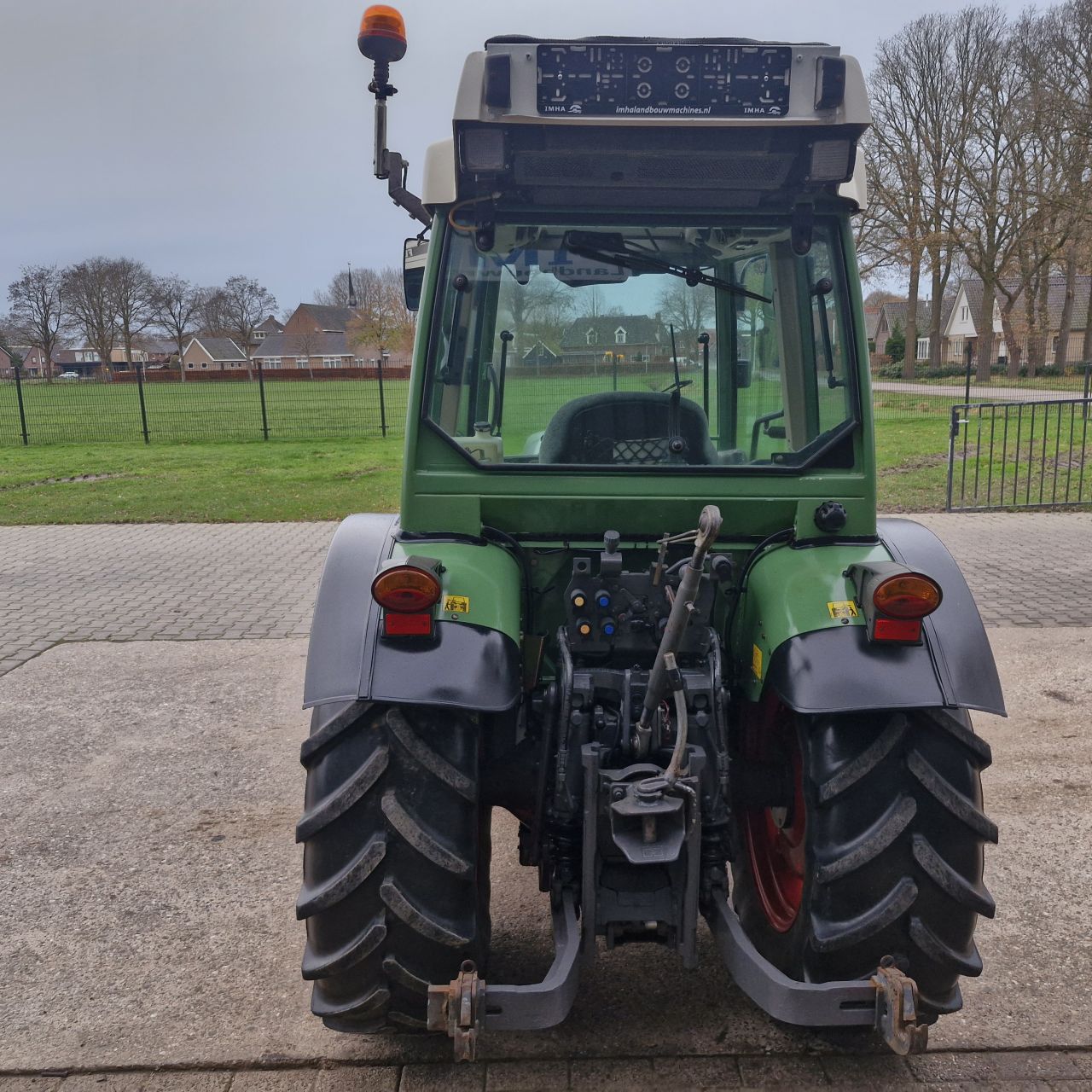 Fendt 208f vario tms