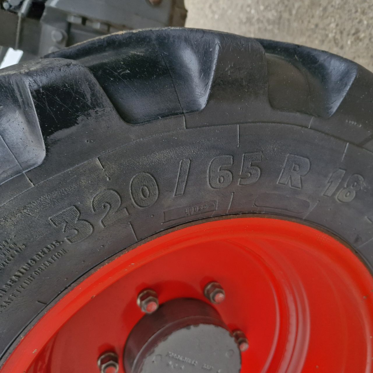 Fendt 208f vario tms