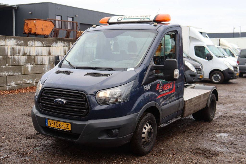 BE Tractor Ford TRANSIT Diesel 131pk 2018