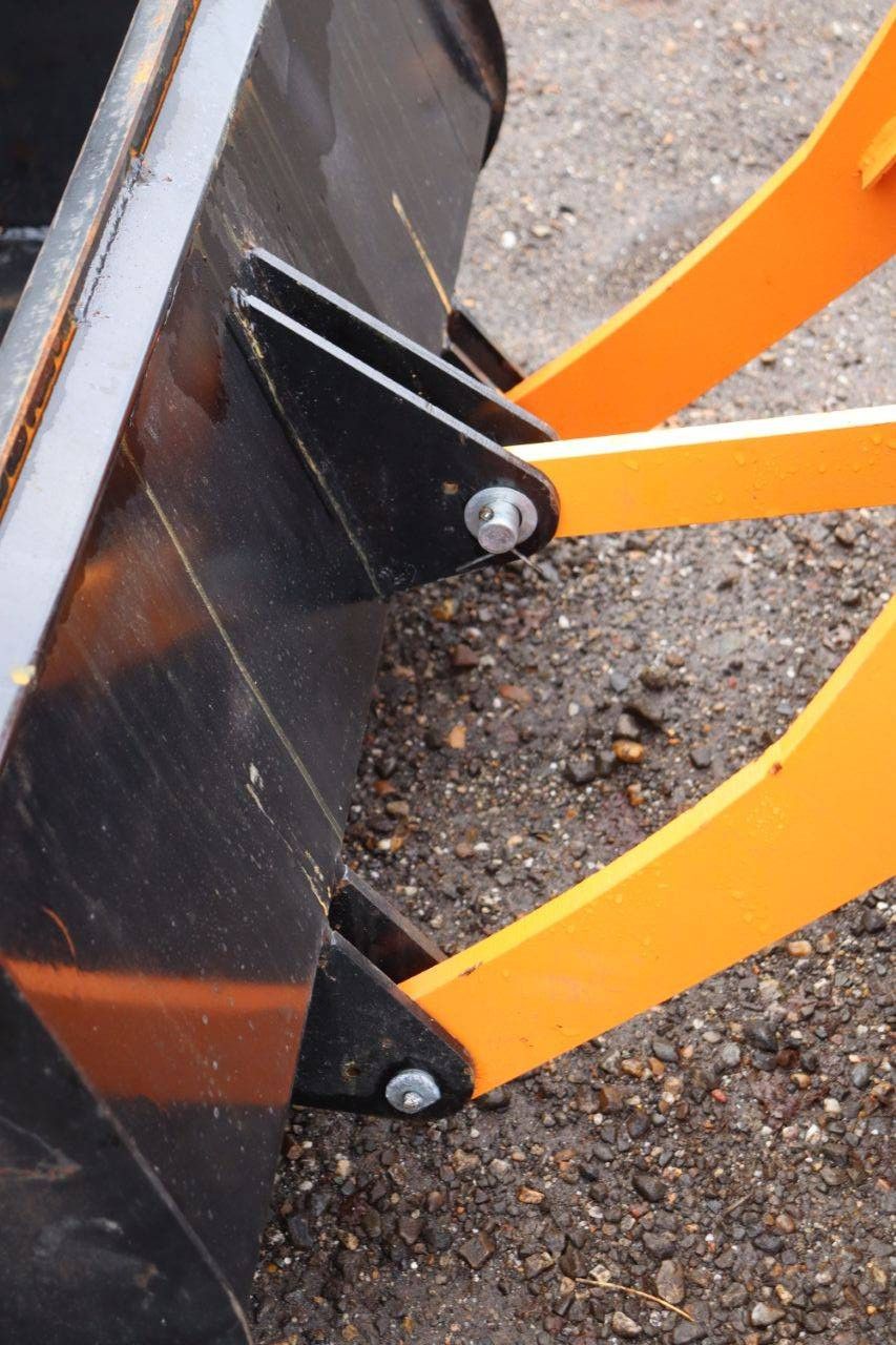 Skid steer loader Machpro MPL904 Diesel 18hp 2025