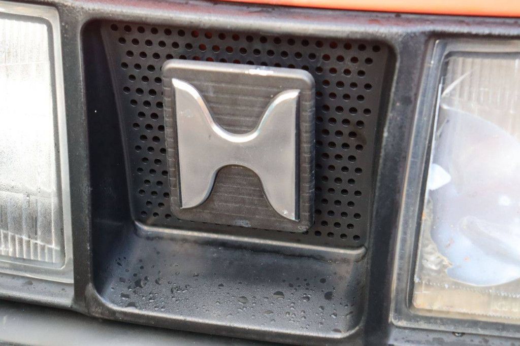 Hitachi CTX18 Diesel-Minitraktor