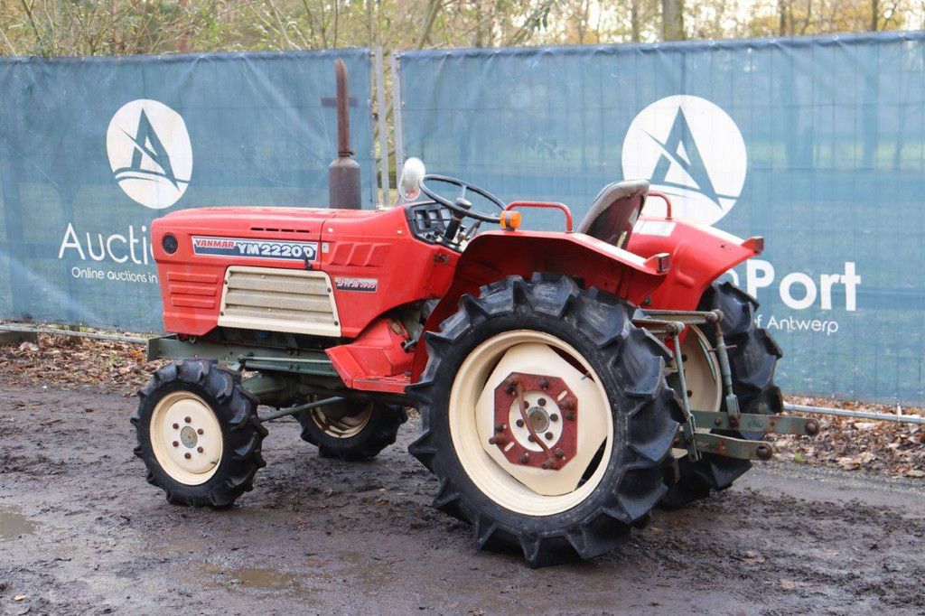 Mini tractor Yanmar YM2220D Diesel