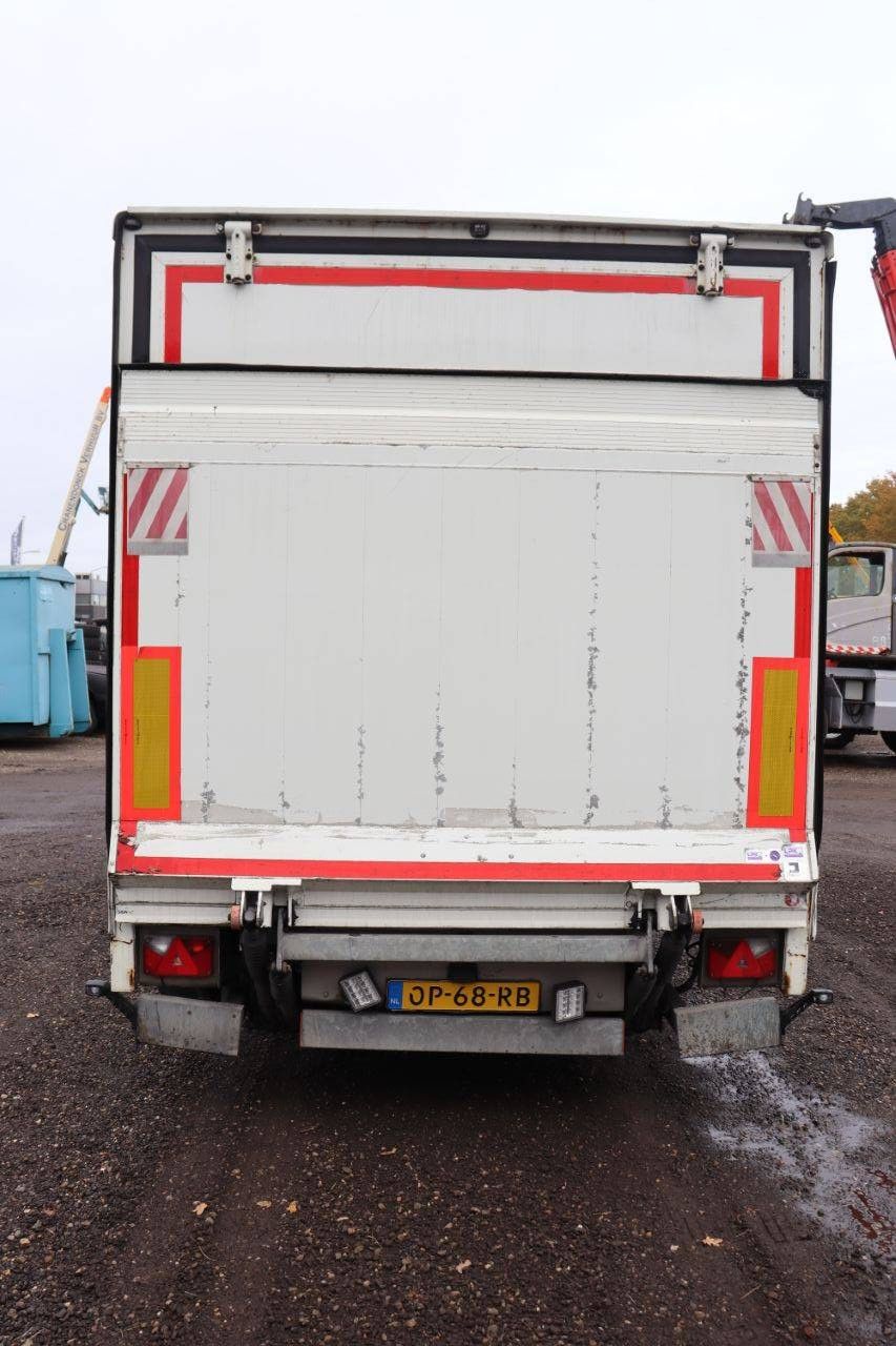 Trekker Iveco Daily 50C18 Diesel 180pk 2017 met oplegger Veldhuizen