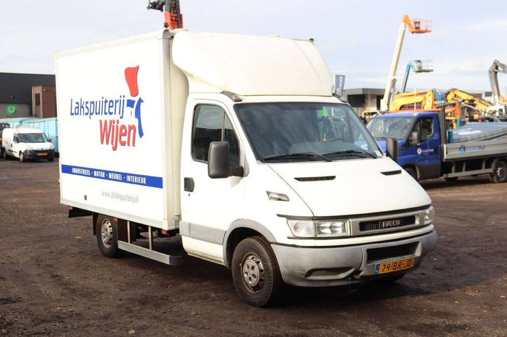 Bestelwagen Iveco 35S Diesel 90pk 2004