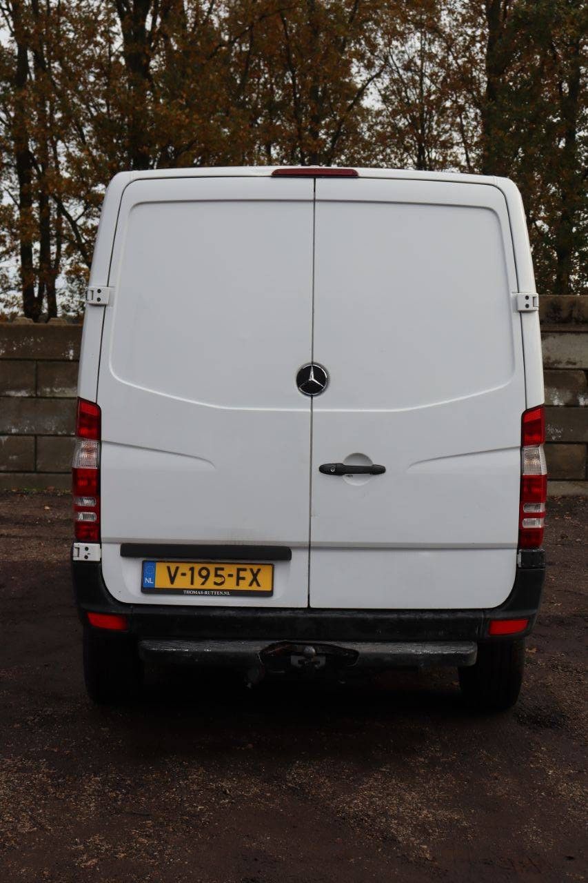 Mercedes-Benz SPRINTER Diesel 129 hp 2011 Van