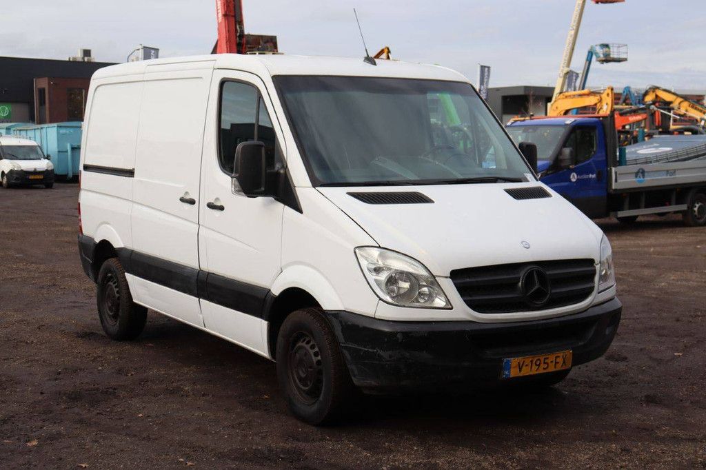 Mercedes-Benz SPRINTER Diesel 129 hp 2011 Van