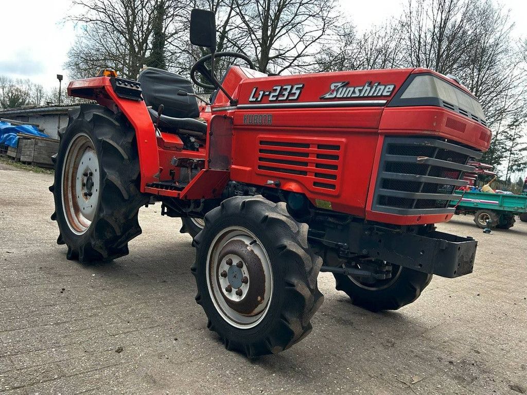Mini tractor Kubota L1-235 PS Diesel 22hp