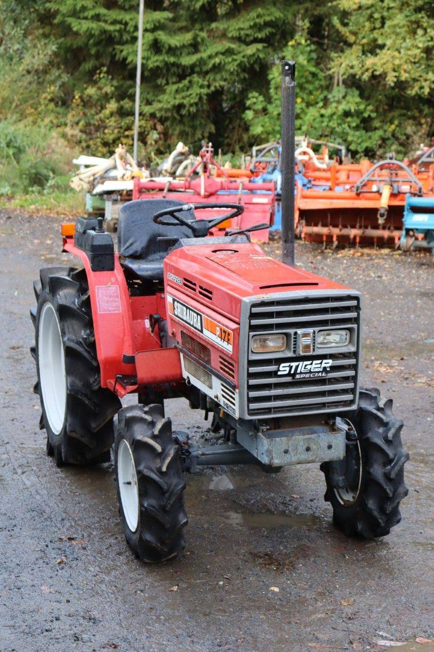 Kleintraktor Shibaura P17F Diesel 17 PS