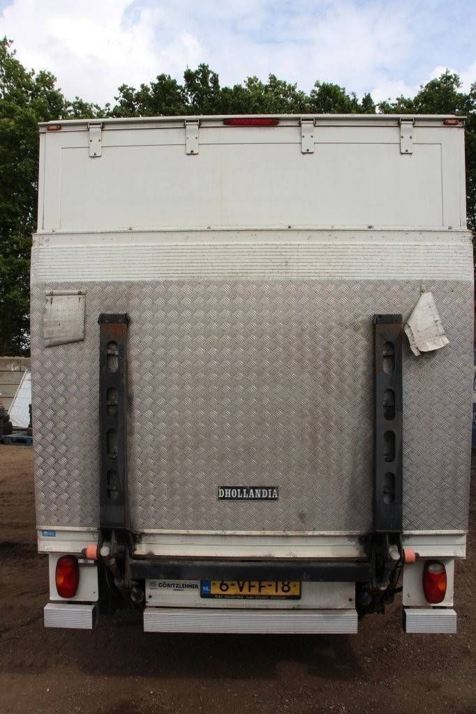 Box truck Volkswagen Crafter Diesel 2009