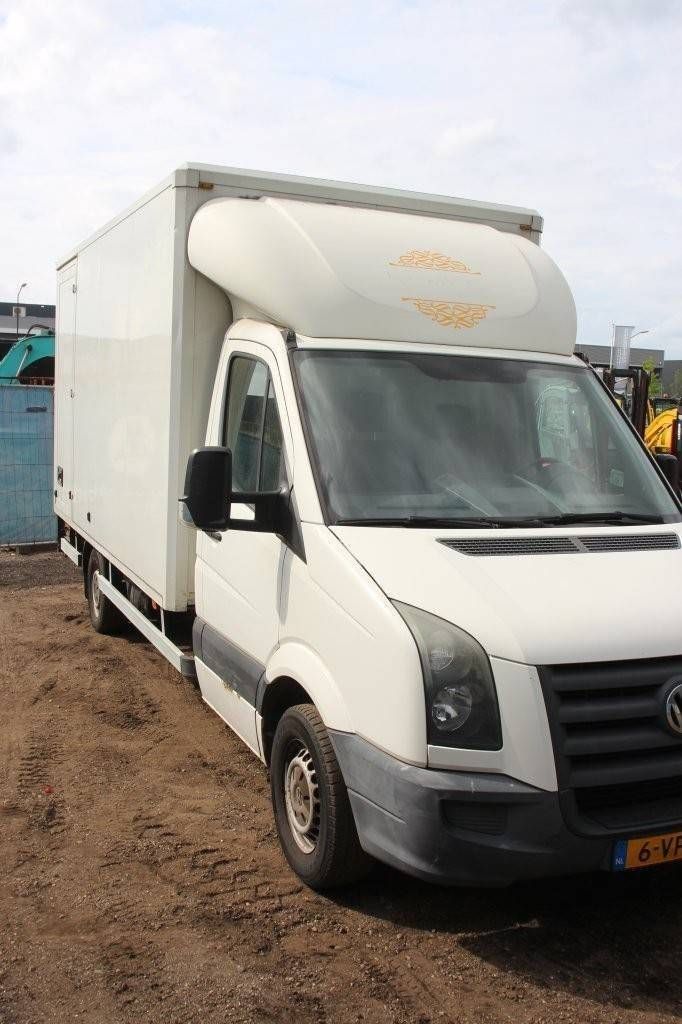 Box truck Volkswagen Crafter Diesel 2009