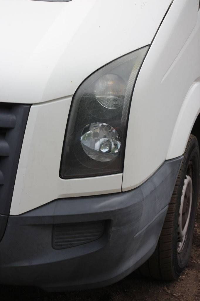 Box truck Volkswagen Crafter Diesel 2009