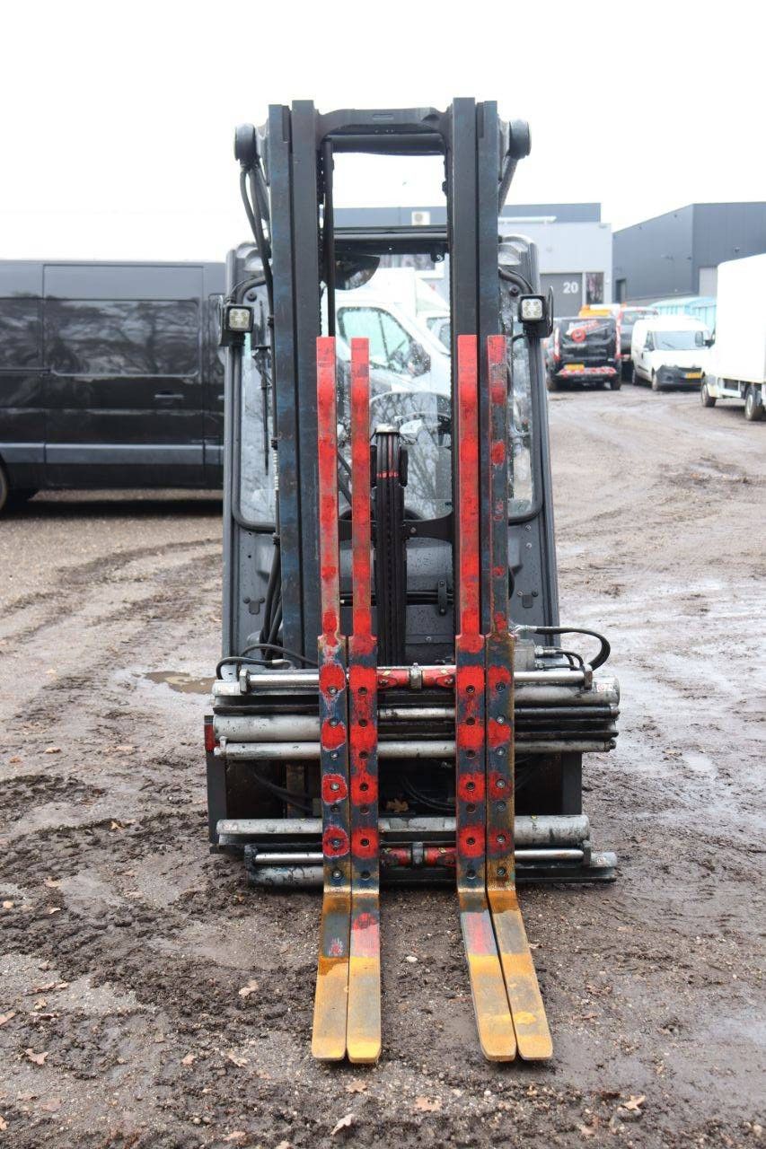 Forklift Linde E25 Electric 2500kg
