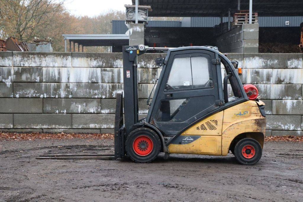 Gabelstapler Linde H30T LPG 2470kg 4,65m 2017