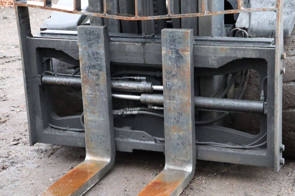 Gabelstapler Linde H30T LPG 2470kg 4,65m 2017