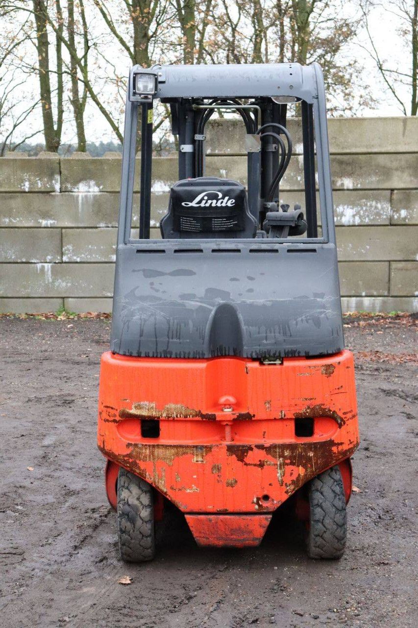 Forklift Linde E30/02/600 Electric 3000kg 7m 2009