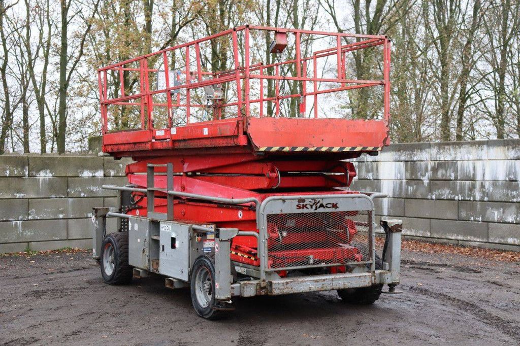 Scissor lift Skyjack SJ 9250 Diesel 17.2m 2013