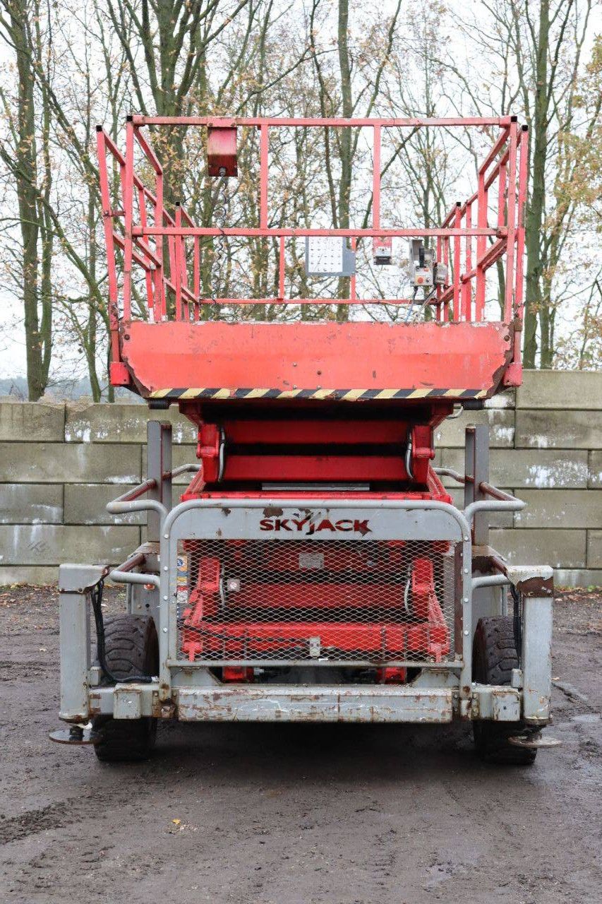 Scissor lift Skyjack SJ 9250 Diesel 17.2m 2013