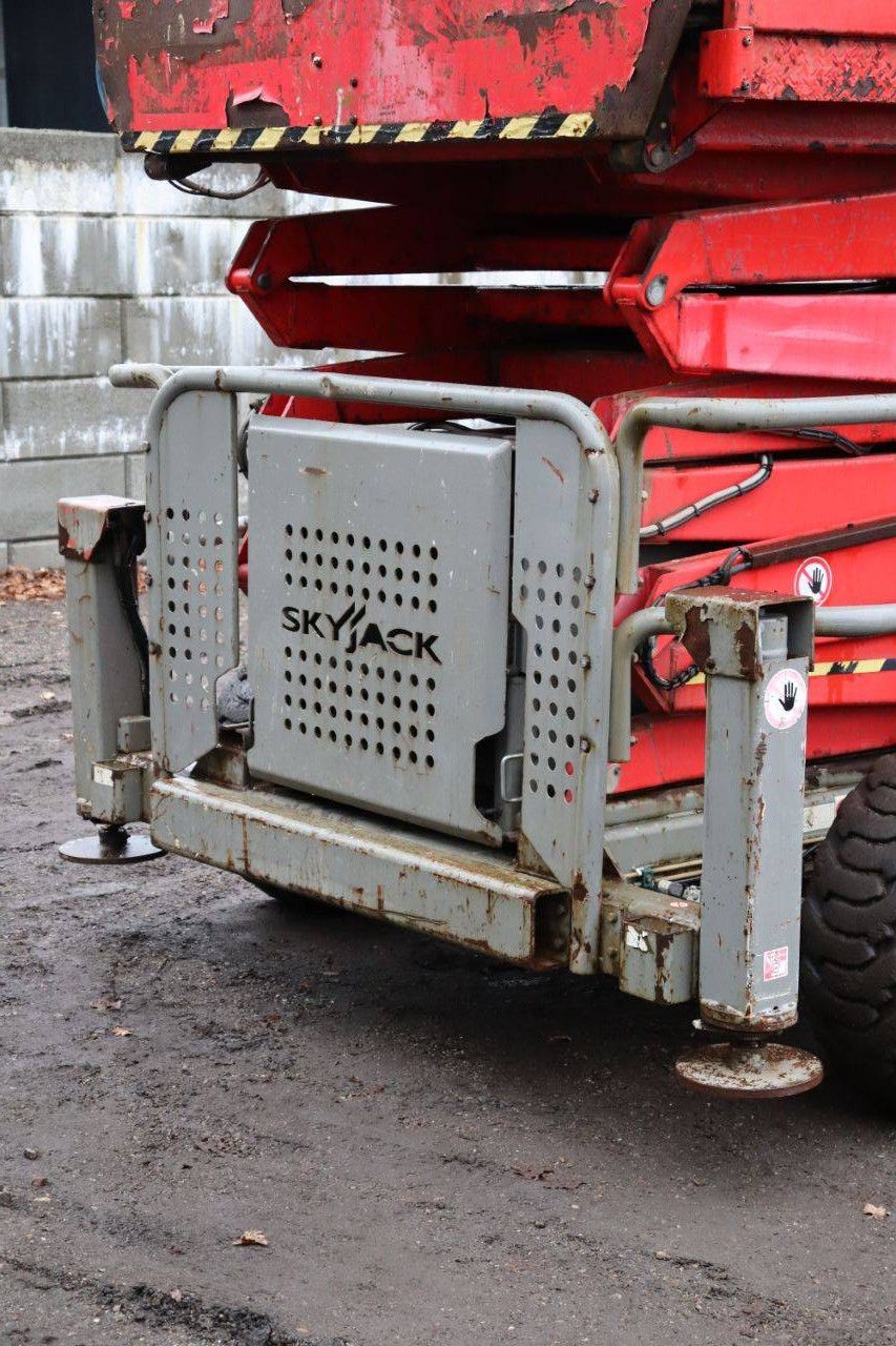 Scissor lift Skyjack SJ 9250 Diesel 17.2m 2013