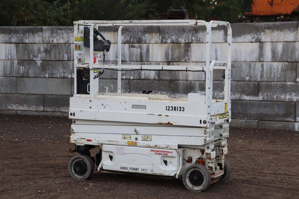 JLG 1930ES Electric Scissor Lift 7.72m 2015