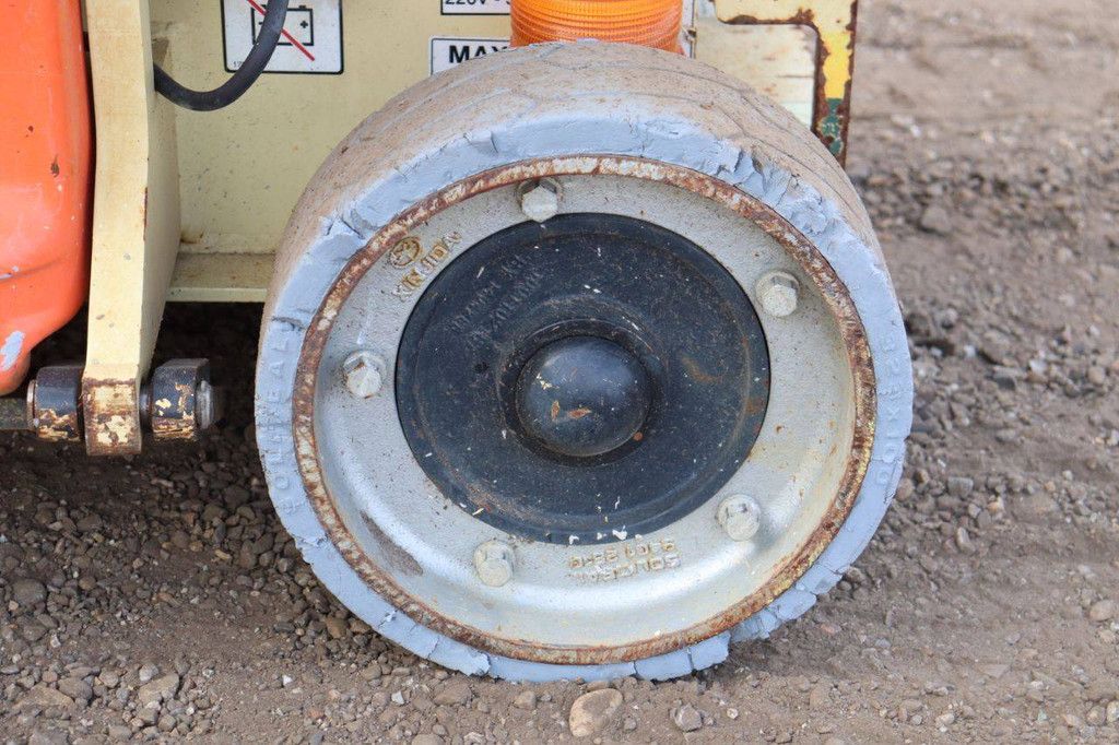 Schaarlift JLG 1930ES Elektrisch 7.72m 2014