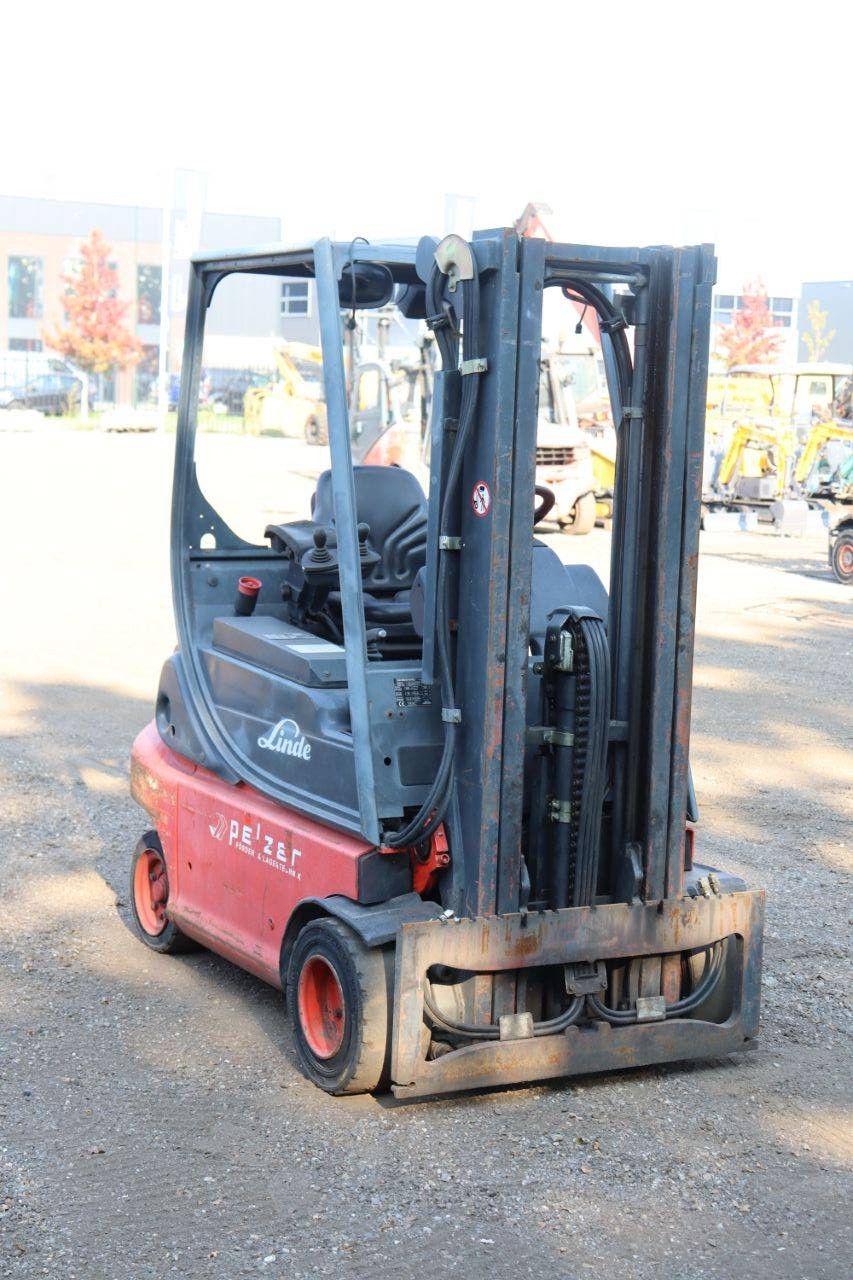 Heftruck Linde E20P-02 Elektrisch 2000kg 6.0m 2005