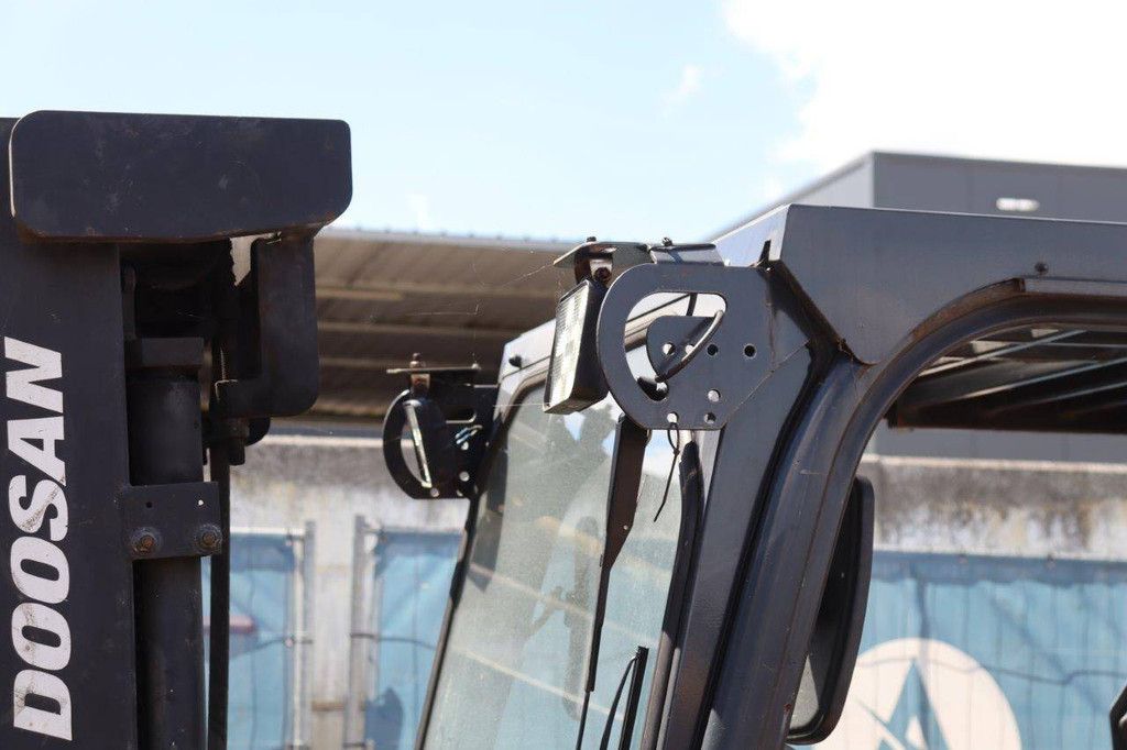 Doosan B15T-5 Electric Forklift 1500kg 3.3m 2011