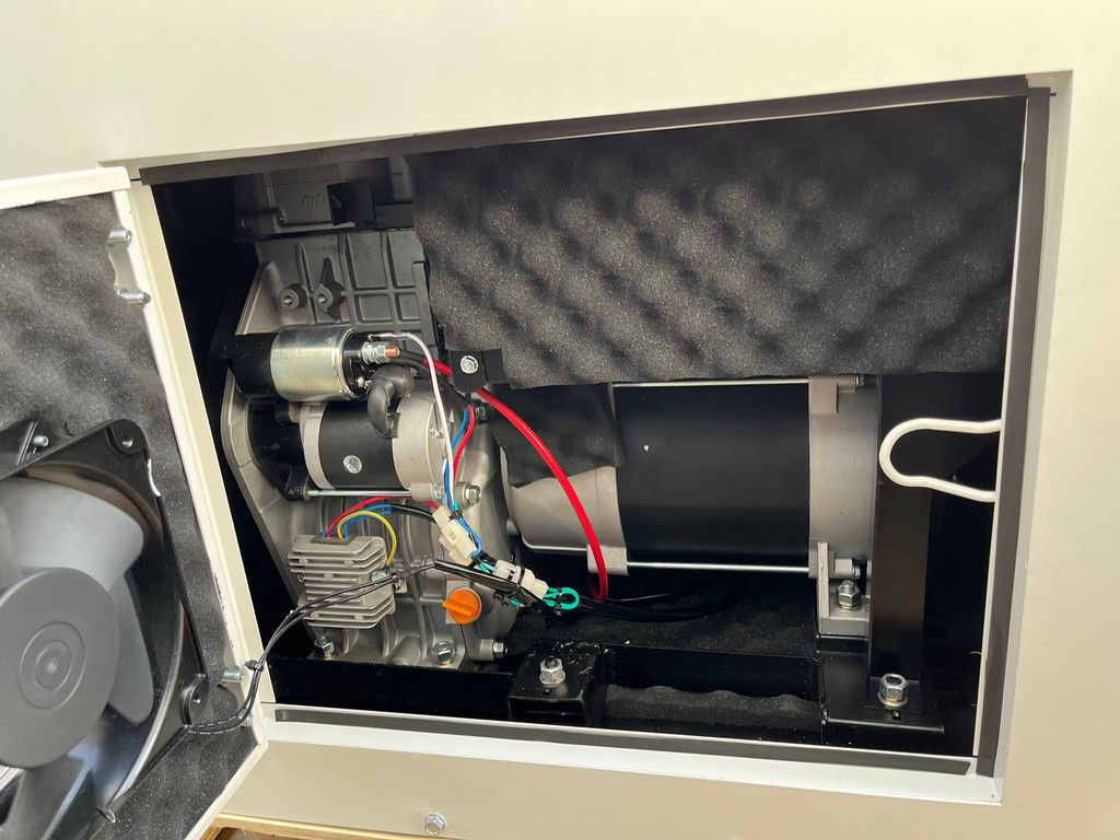 Giga power PLD12000SE 10 kVA silent generator