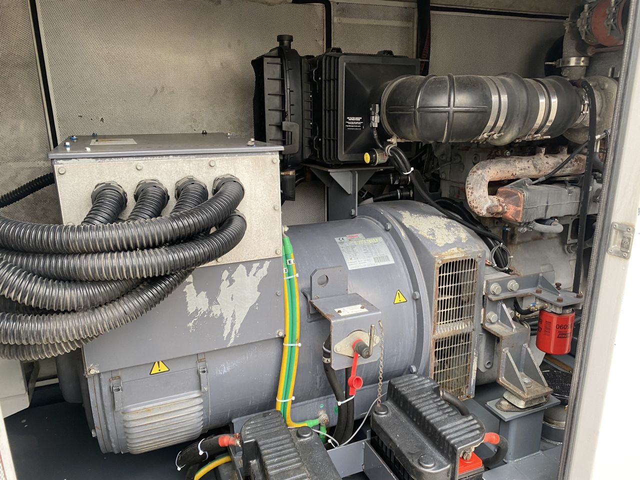 Industriele generator noodstroomvoorziening 300 KVA