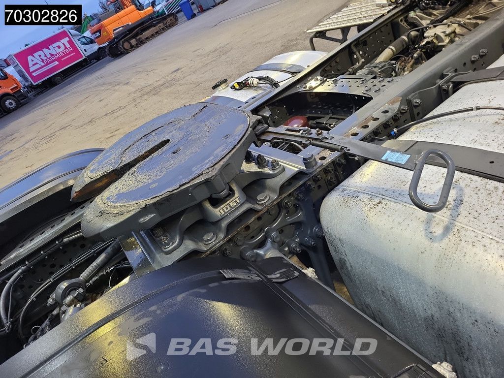 Mercedes Actros 1845 4X2 BigSpace Retarder 2xTanks