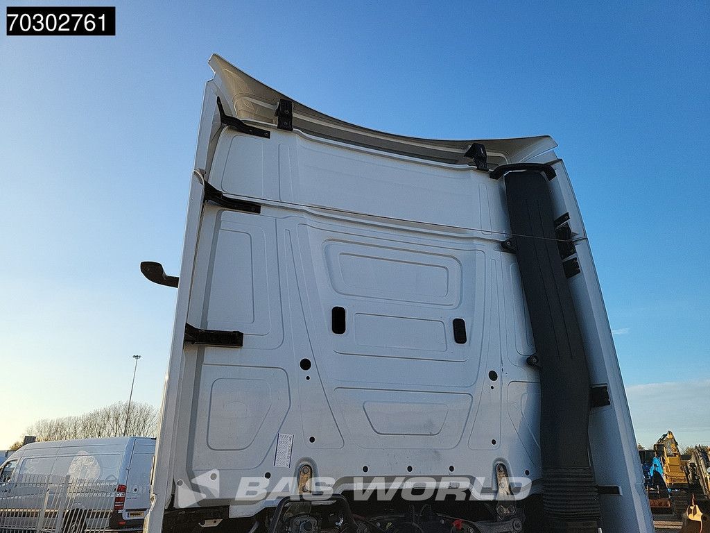 Mercedes Actros 1845 4X2 StreamSpace 2xTanks MirrorCam Standklima