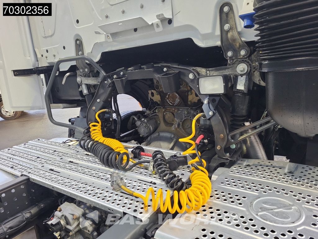 Mercedes Actros 1942 4X2 NL-Truck GigaSpace Euro6