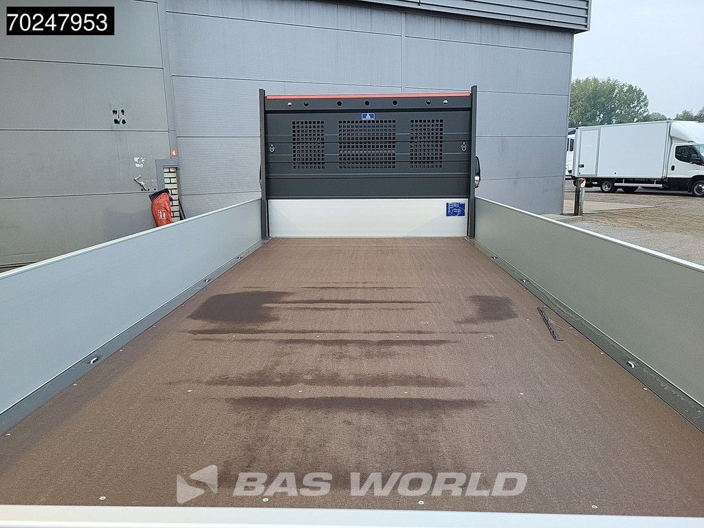 Iveco Daily 35C18 3.0L Automaat 180PK Open Laadbak 2025-Model Dubbellucht 3,5t Trekvermogen ACC LED Navi Euro6 Pritsche Pickup Airco