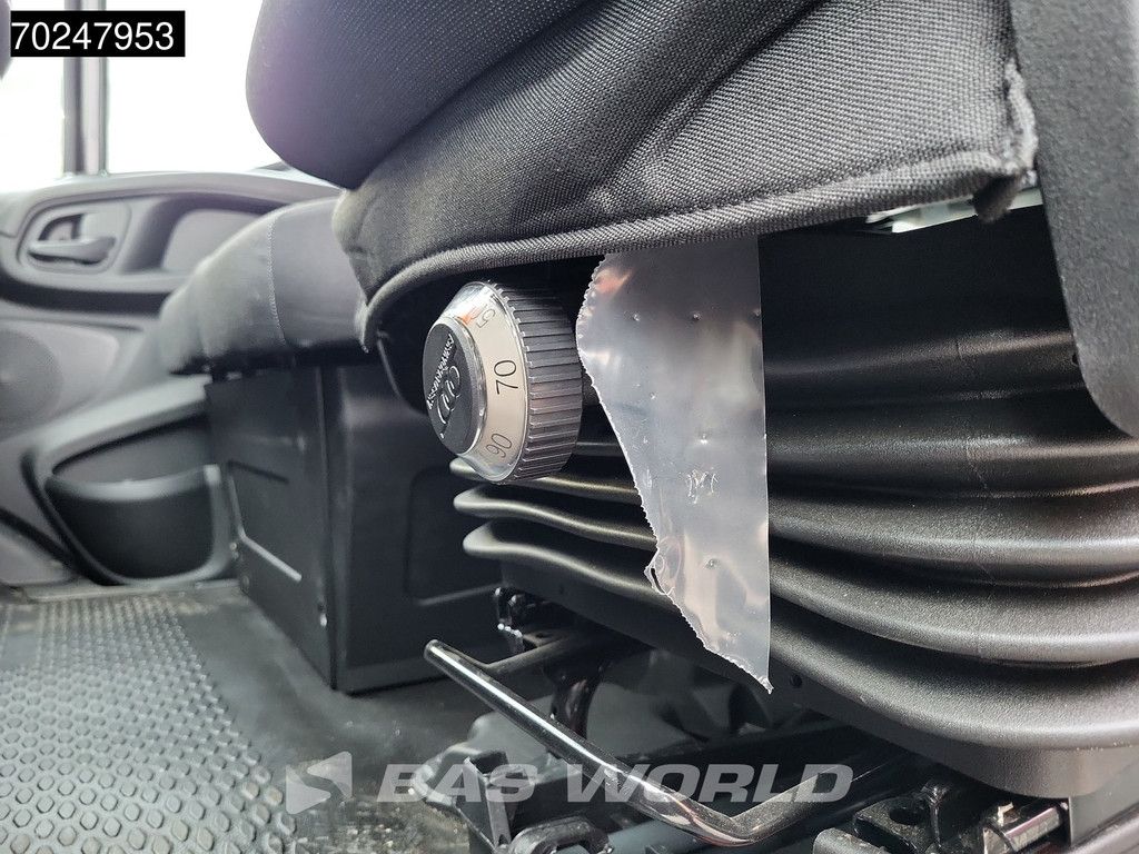 Iveco Daily 35C18 3.0L Automaat 180PK Open Laadbak 2025-Model Dubbellucht 3,5t Trekvermogen ACC LED Navi Euro6 Pritsche Pickup Airco