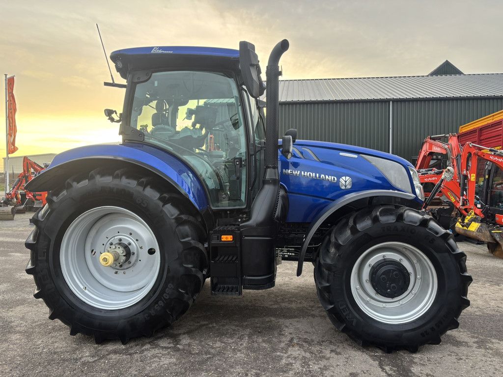 NEW HOLLAND T6.180 DC