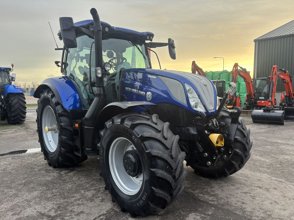 NEW HOLLAND T6.180 DC