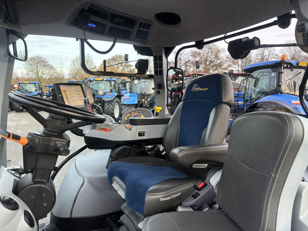 NEW HOLLAND T6.180 DC