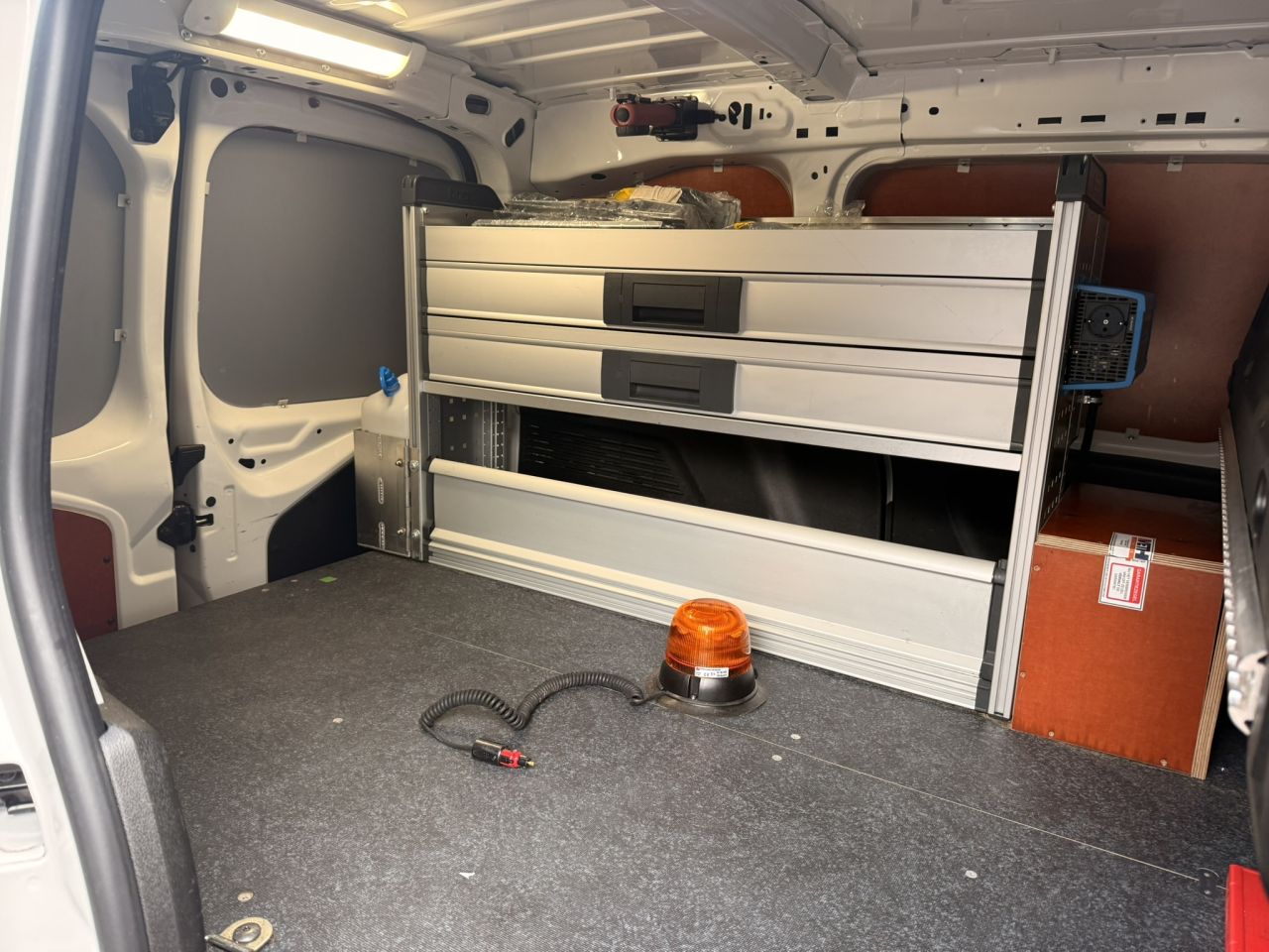 Toyota Proace city met Bott bedrijfswagen inrichting