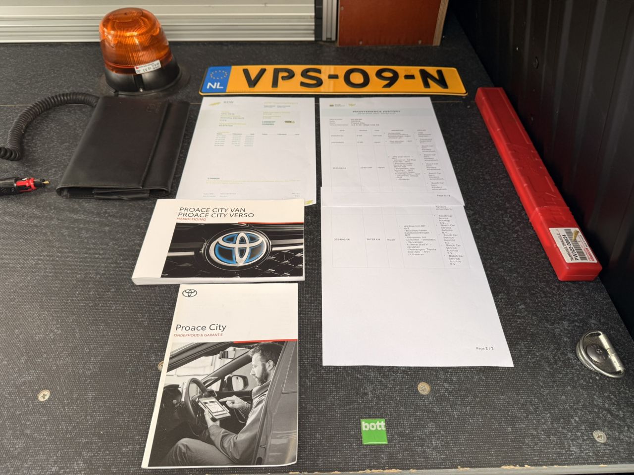 Toyota Proace city met Bott bedrijfswagen inrichting