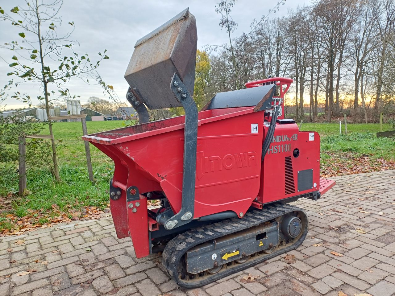 Hinowa HS1100/F | bj 2017 | 2279uur | Rupsdumper met laadschop