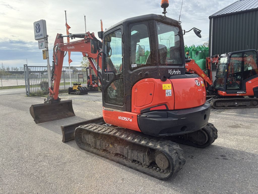 KUBOTA KX057-4
