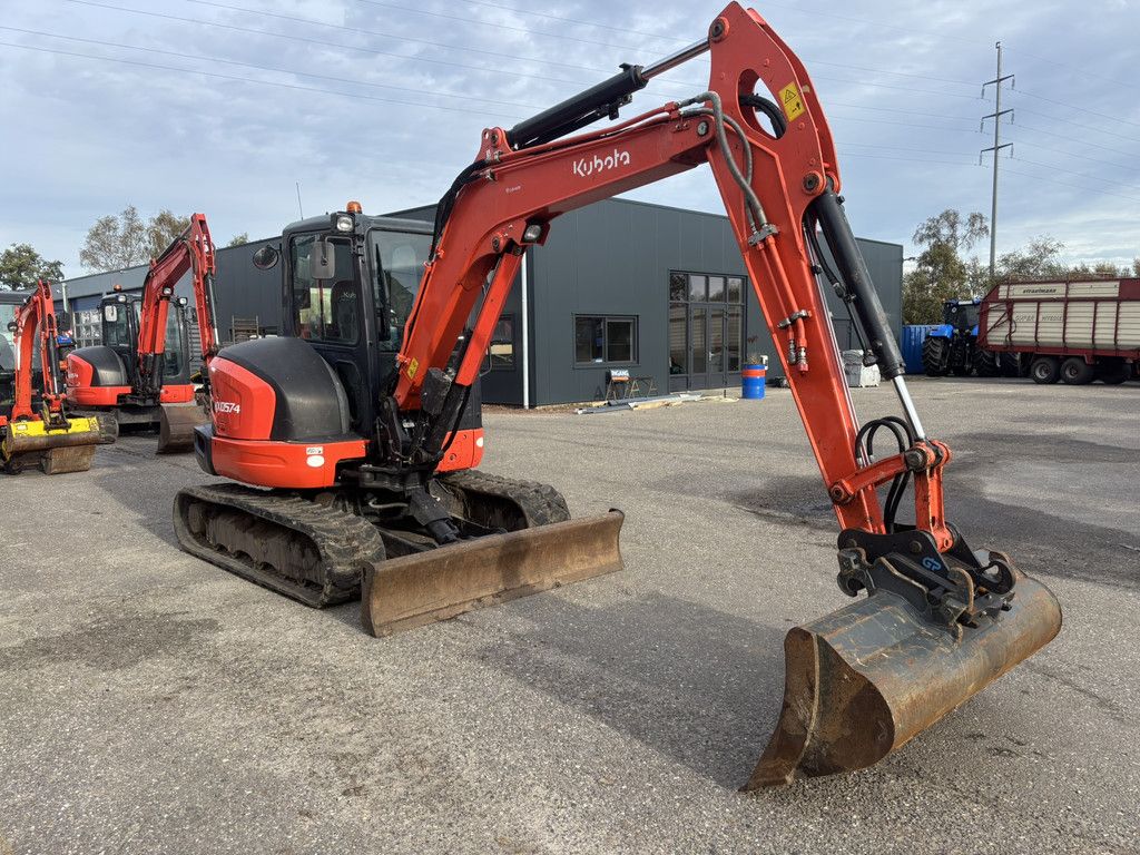 KUBOTA KX057-4